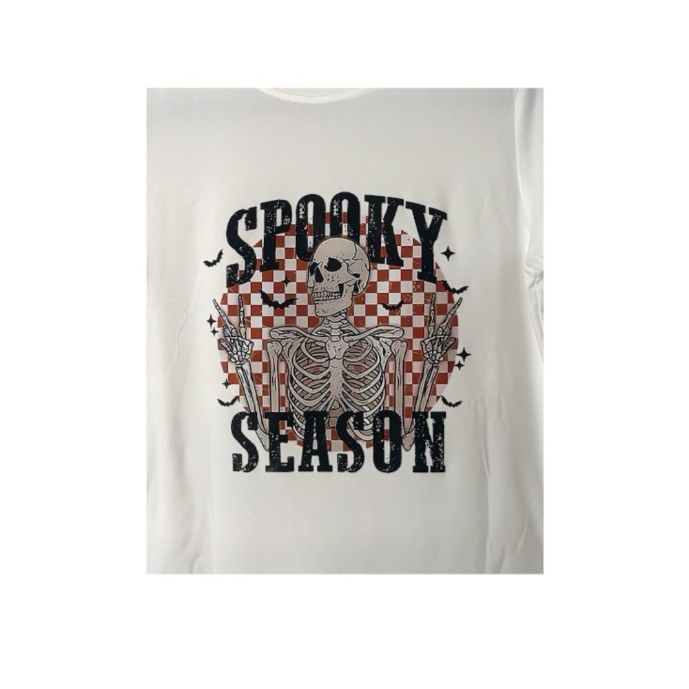 Spooky Season Halloween Graphic Tee - Picture 4 of 4